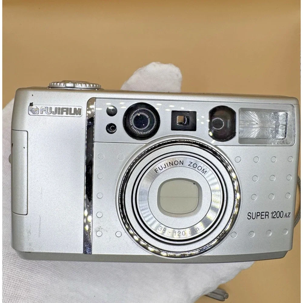 Vintage Fujifilm Super 1200Az 38-120 mm with Case Needs Battery - Untested